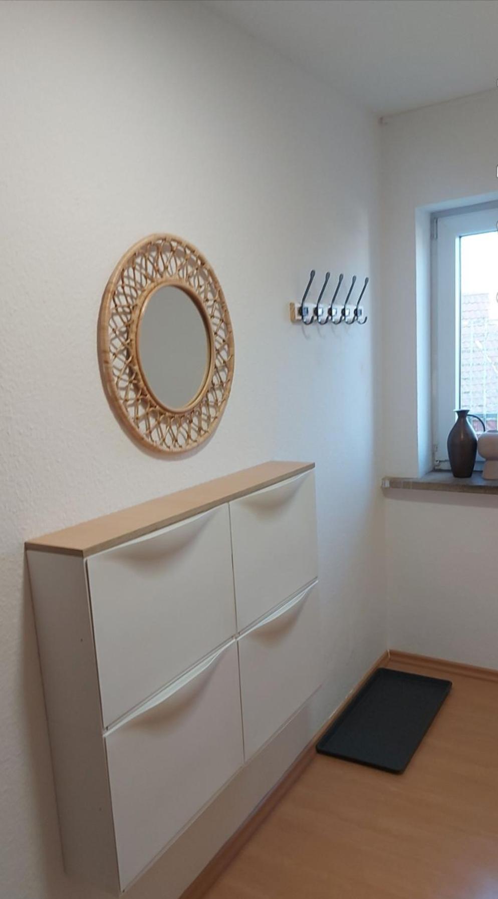 Stilvolle Ferienwohnung Free Parking, Space, Wlan Niestetal Eksteriør billede